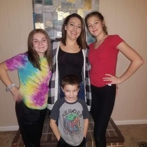 Meet your Posher, Kara